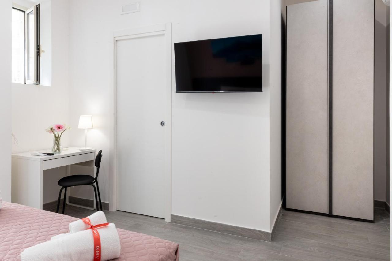 Partenope Guest House Νάπολη Εξωτερικό φωτογραφία