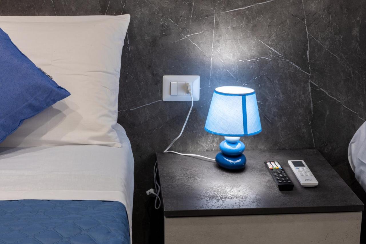 Partenope Guest House Νάπολη Εξωτερικό φωτογραφία